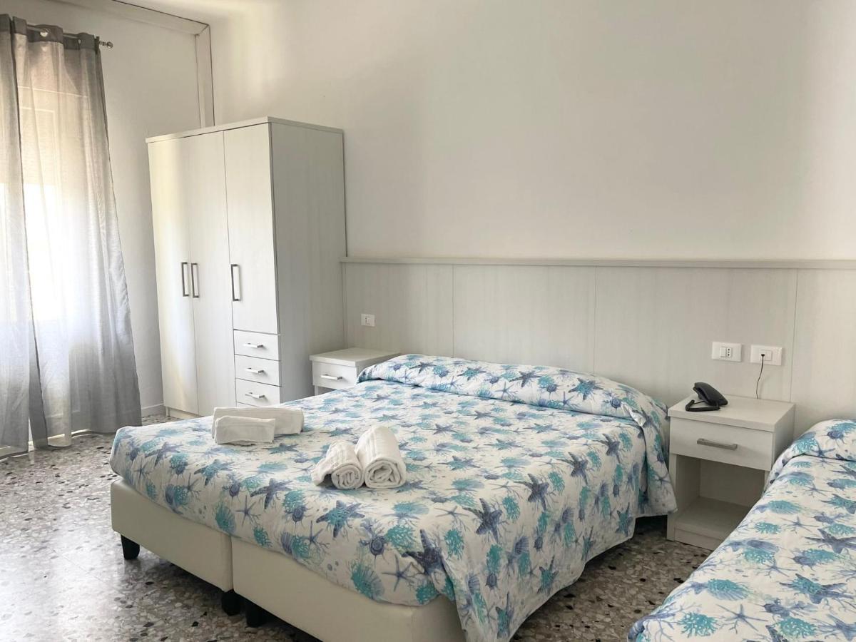 Hotel Vianello Lido di Jesolo Exterior foto