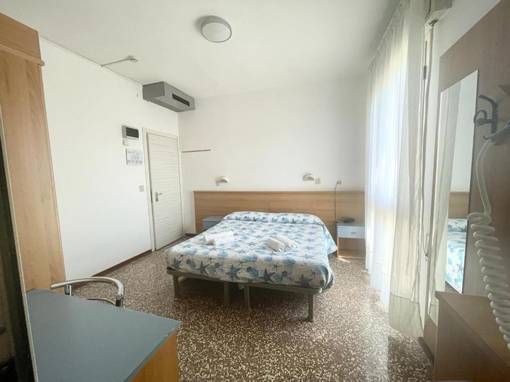 Hotel Vianello Lido di Jesolo Exterior foto